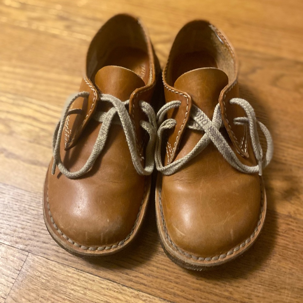 Women’s duck feet shoes